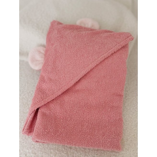 Rožinis rankšluostis su ausytėmis 70x70cm 1