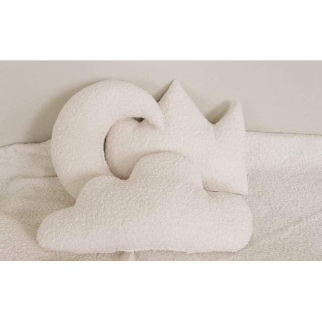 Karūnos formos pagalvėlė "Sapnų piemenėliai" 3