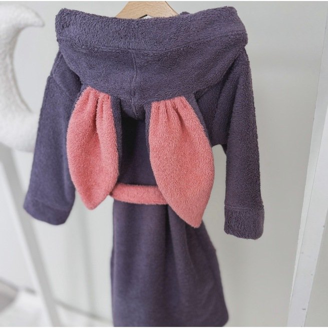 Vaikiškas violetinis chalatas su ausytemis 92-104 dydis