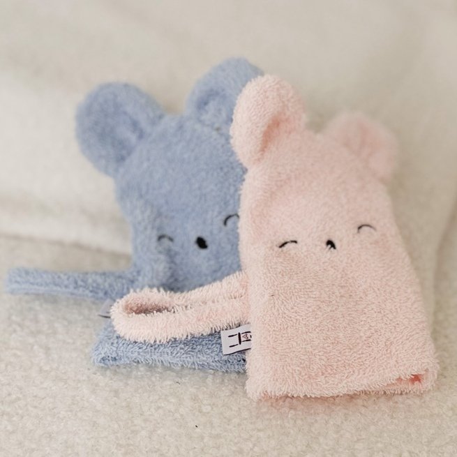 Prausimosi pirštinė PELIUKAS 2