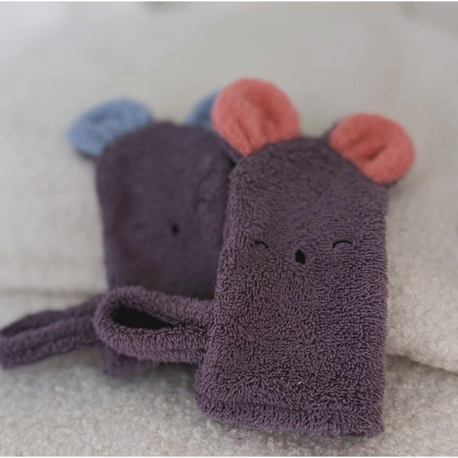 Prausimosi pirštinė PELIUKAS 3