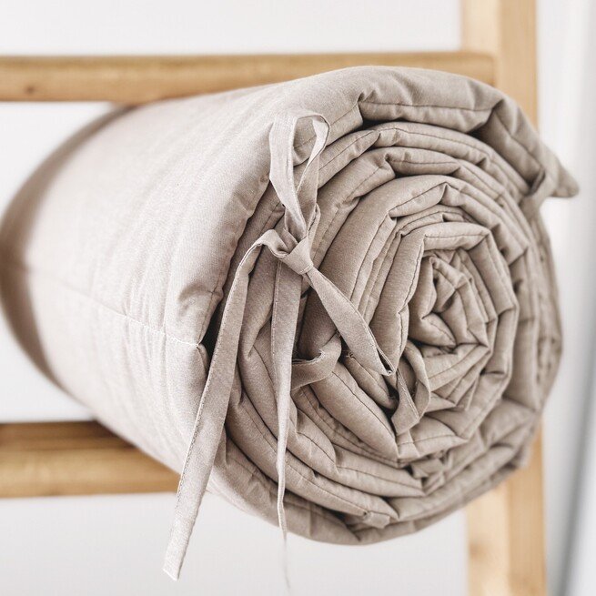 Spalvotos apsaugos lovytei "Retro" 420cm 